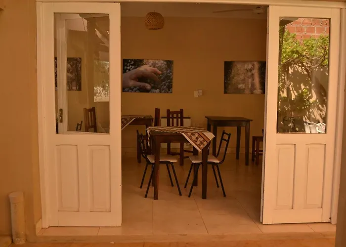 La Morada Hostal